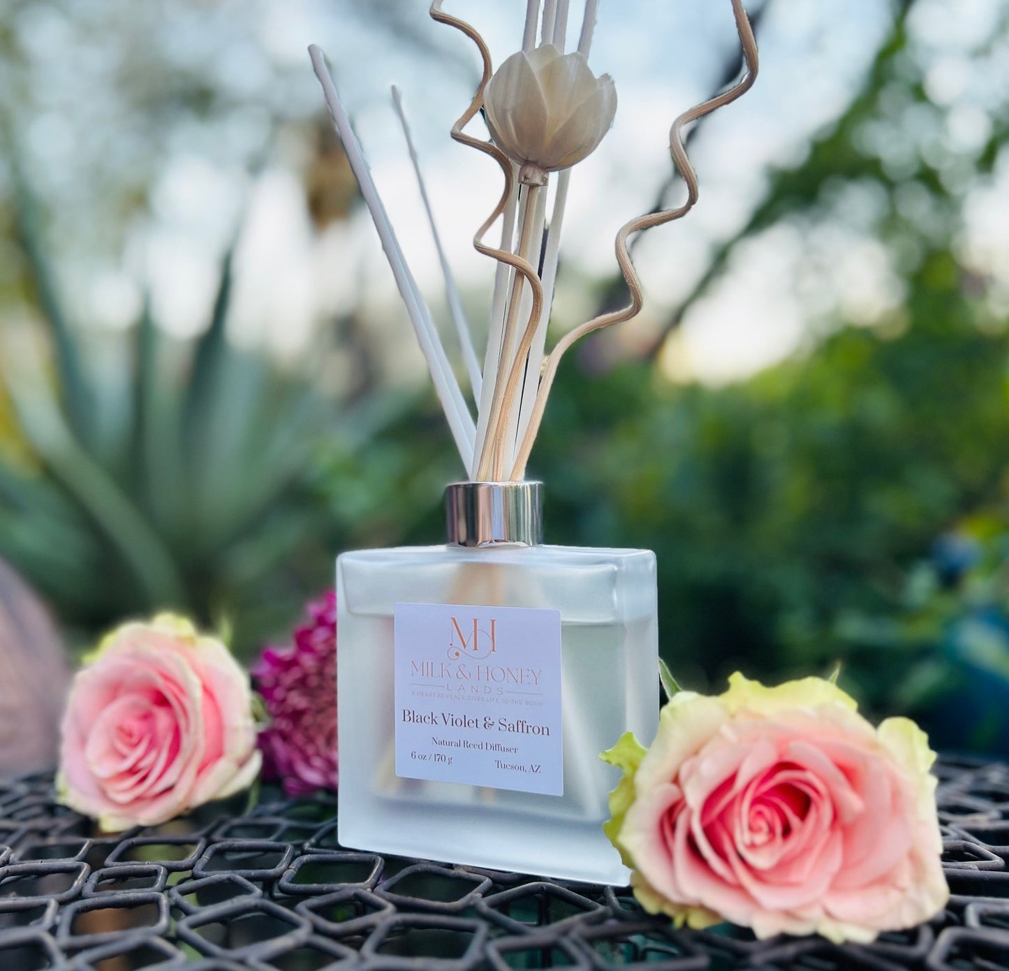 Black Violet & Vetiver All-natural Reed Diffuser